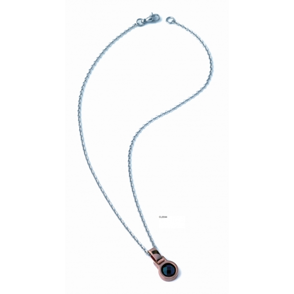 Necklace with pendants
