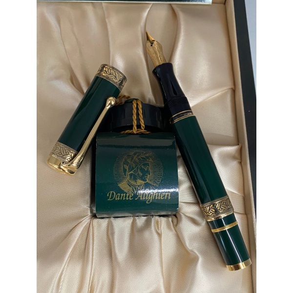 Fountain Pen - Image 11